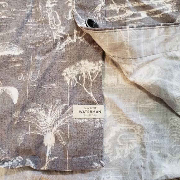 Quicksilver Waterman XL Palm Tree Button Up Collared Shirt Grey White Tropical - Picture 6 of 11